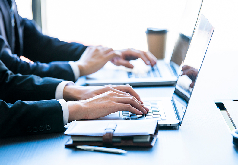 適切な労務管理／労務リスクの回避